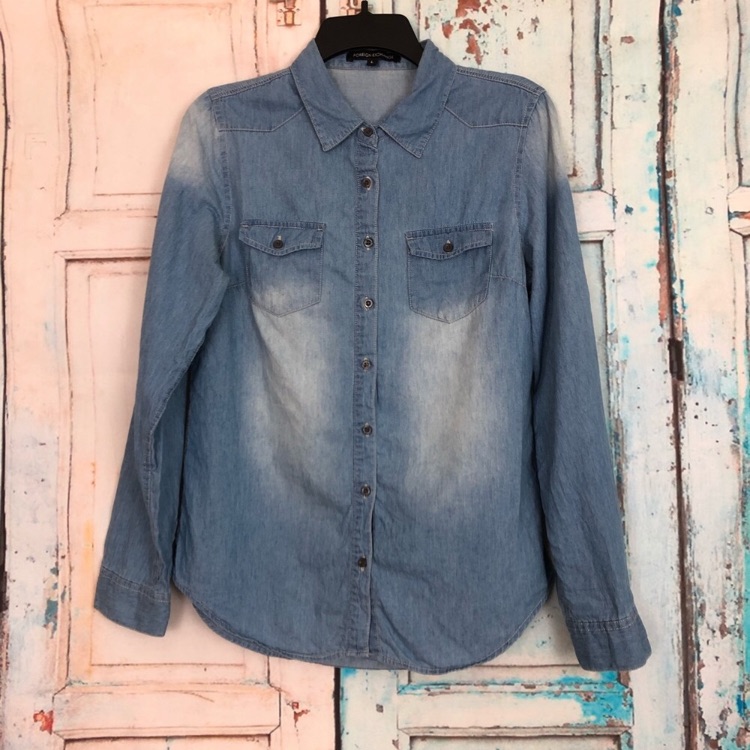 Foreign Exchange Button Down Chambray